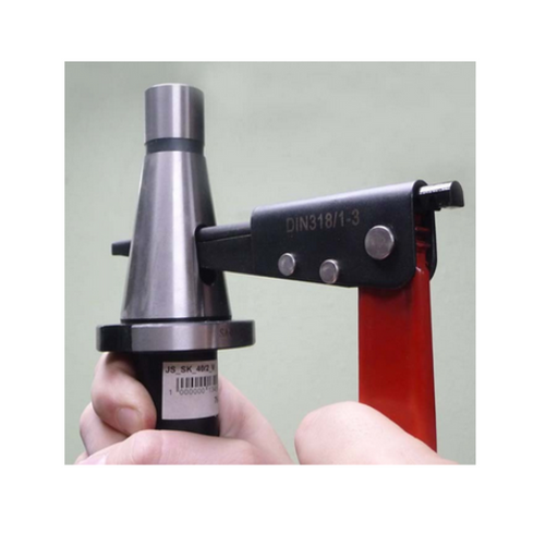 Semi-automatic cone extractor